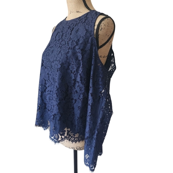 NWT Joie Abay Cold Shoulder Lace Blouse - Large - Picture 7 of 13